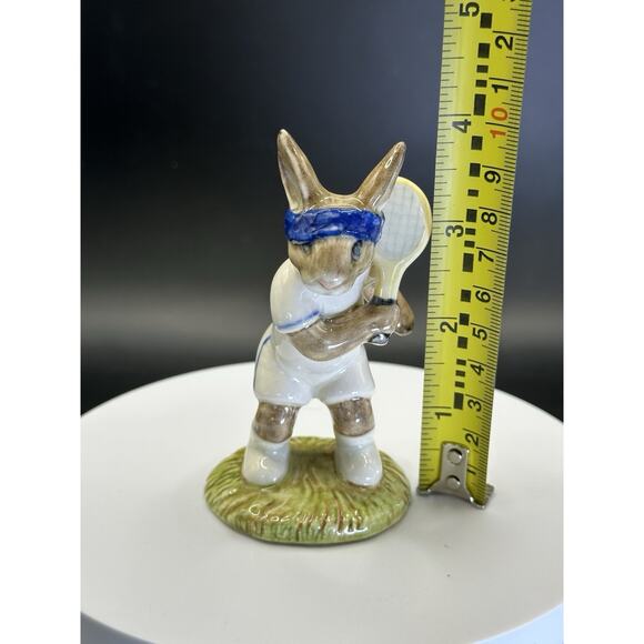 Royal Doulton "Ace Bunnykins" Porcelain Rabbit Tennis Player Figurine 1985 UK - Picture 7 of 9
